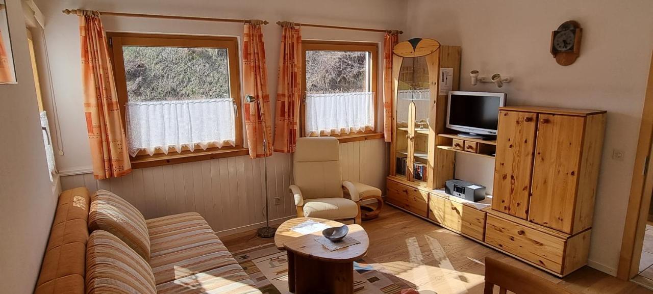 Appartement Melcher Sotcha Dadaint 654 Scuol Exterior foto