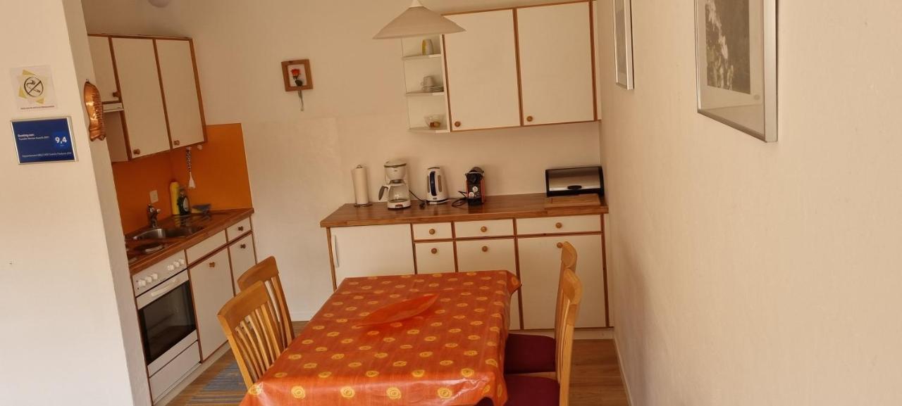 Appartement Melcher Sotcha Dadaint 654 Scuol Exterior foto